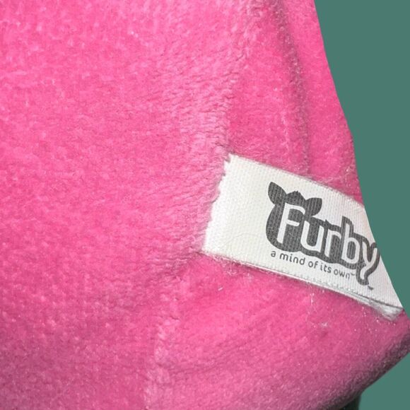 Toy Factory Furby Pink & Green Stuffed Animal Plush Toy 8” - Picture 2 of 4